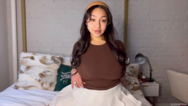 Queenvixoxo – Poor people problems